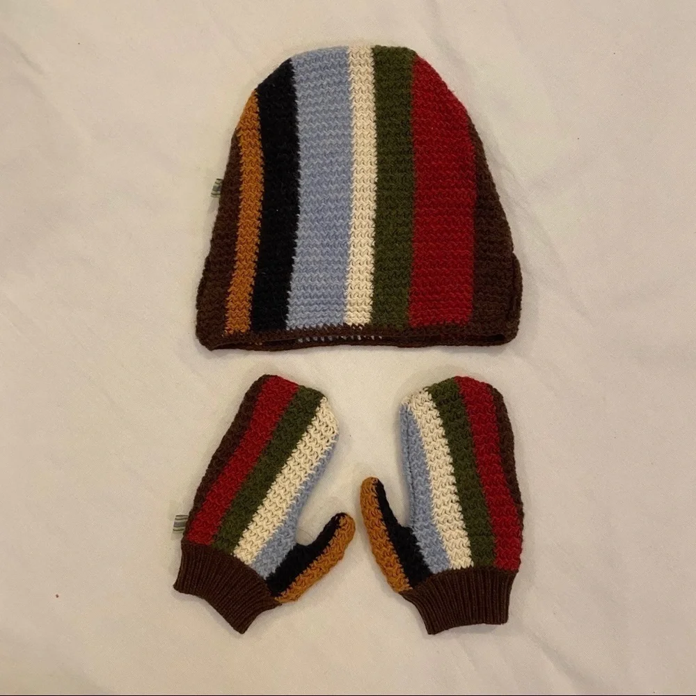 Babystyle, GAP Lot of 3 Boys Kids Gloves ,Mittens, Beanie Size S/M
